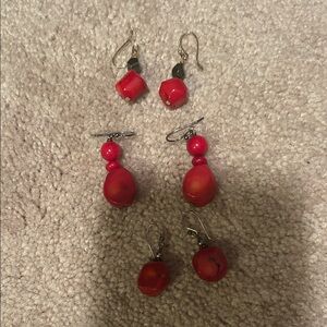 Elegant Red Beaded Earrings Set